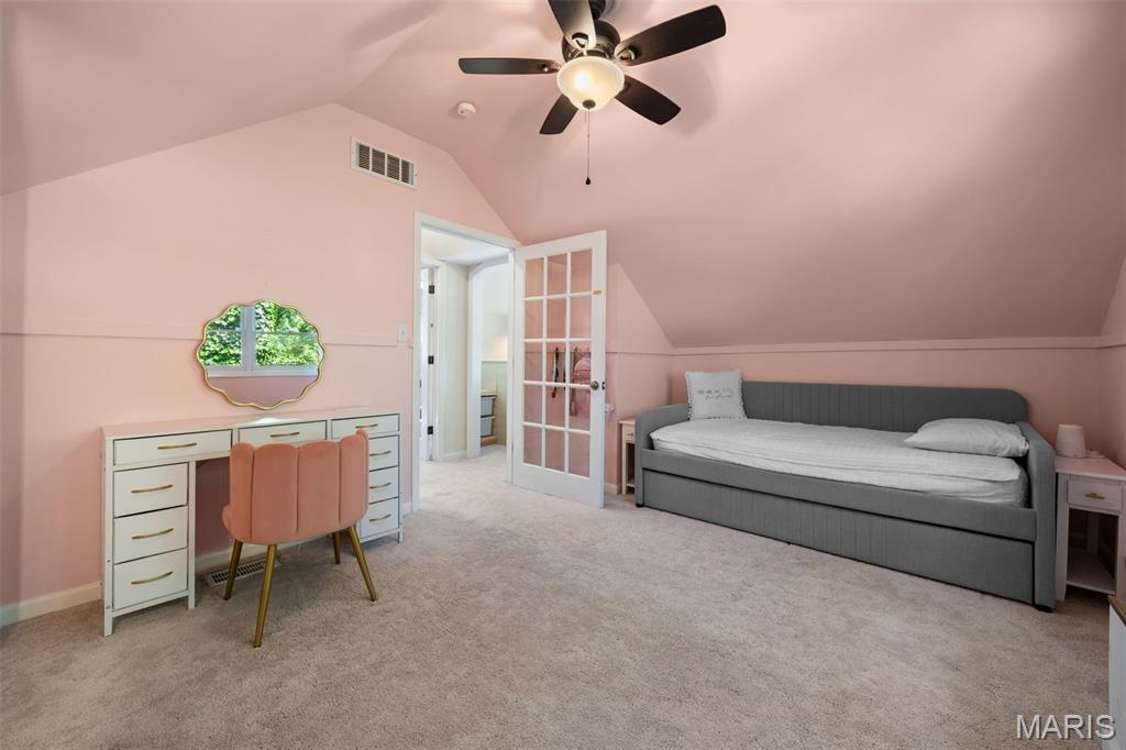Oak Terrace - Residential
