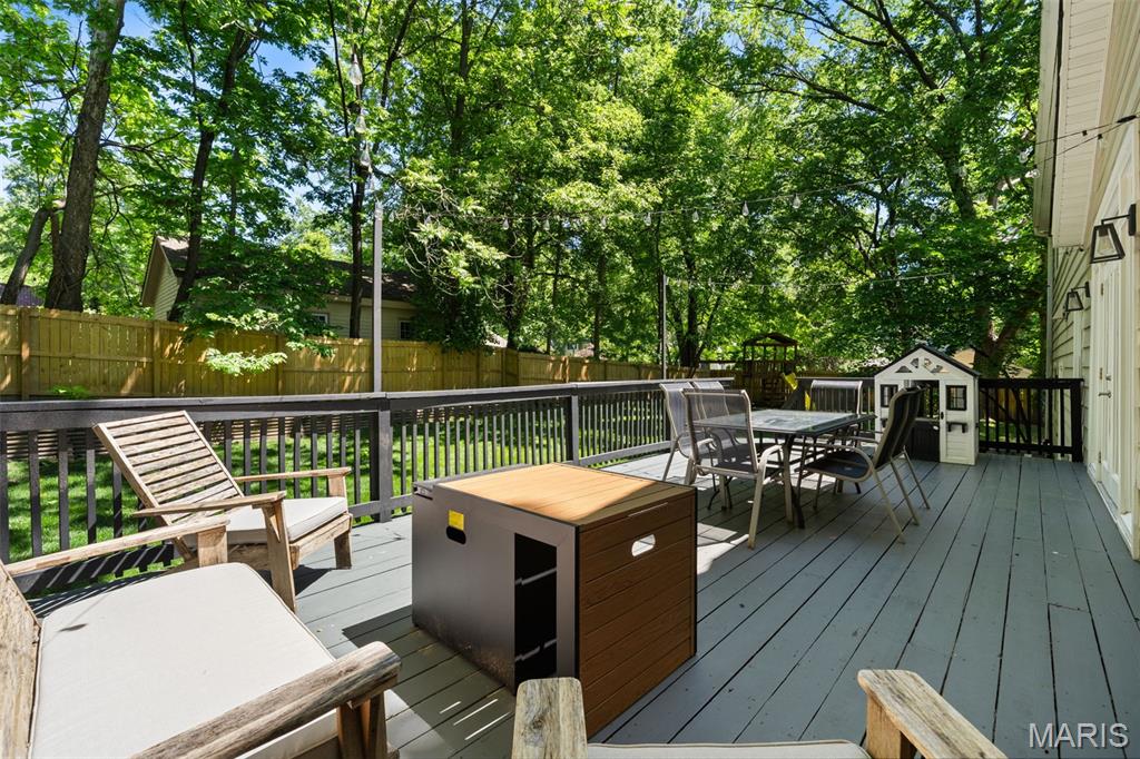 Oak Terrace - Residential