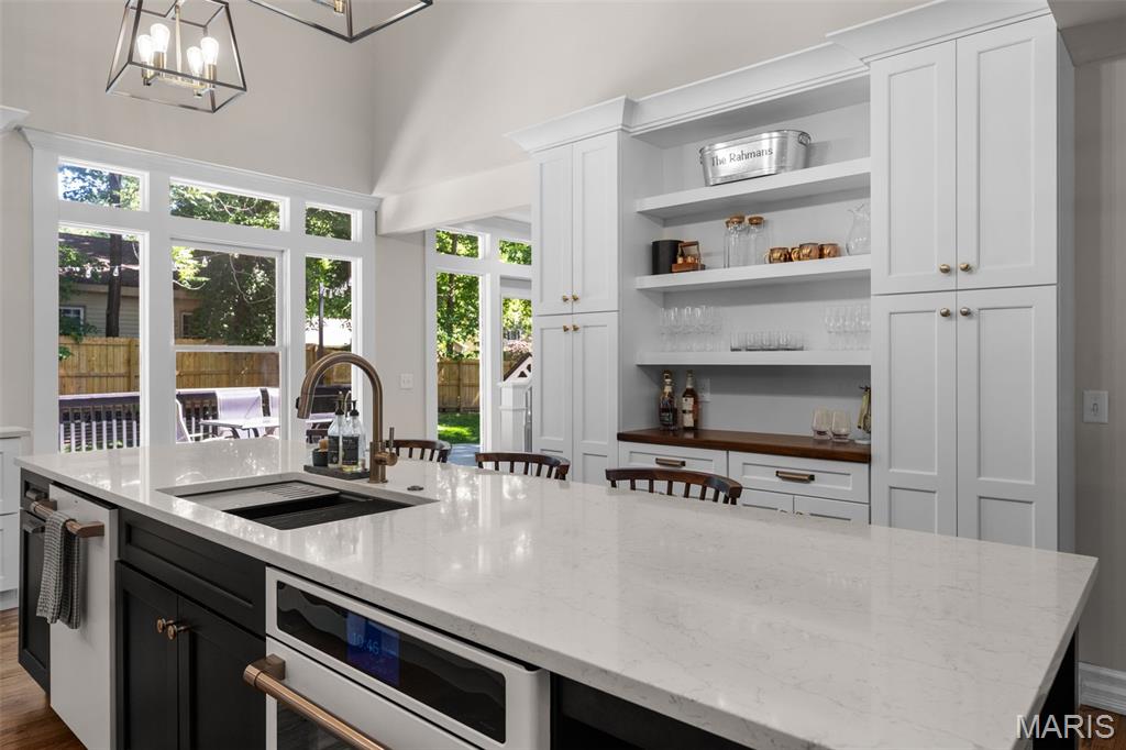 Oak Terrace - Residential