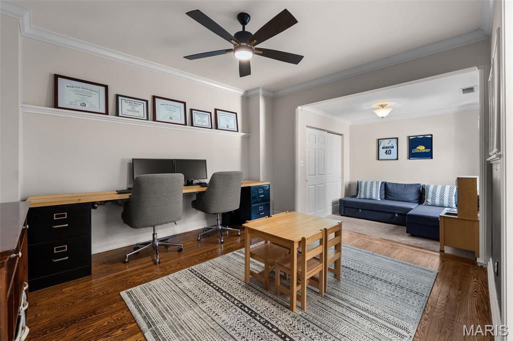Oak Terrace - Residential