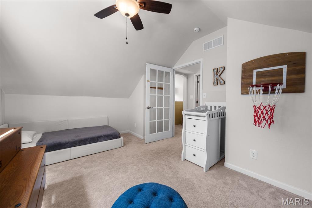Oak Terrace - Residential