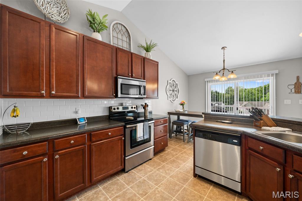 Brooks Farm Estates - Residential