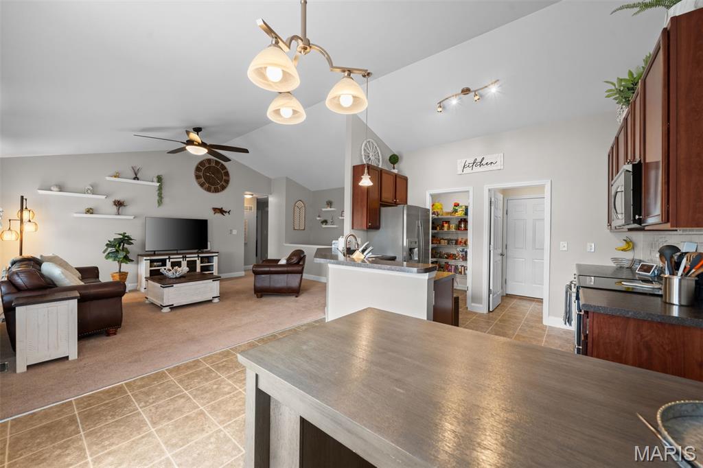 Brooks Farm Estates - Residential