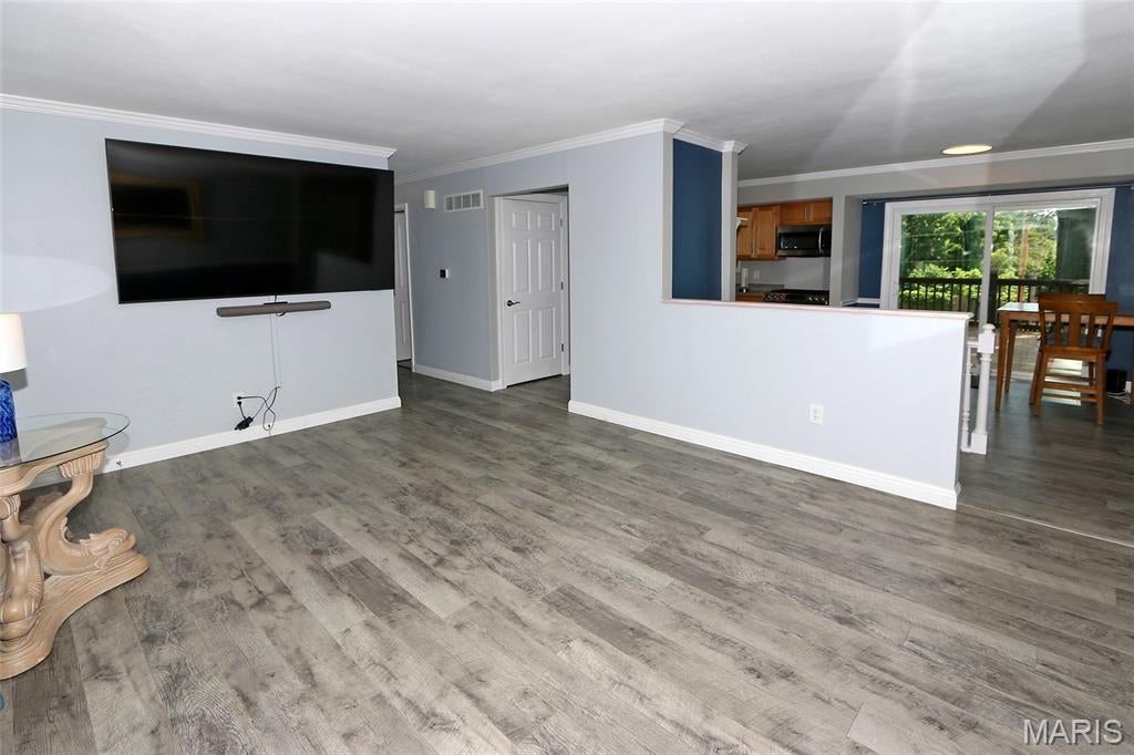 912 Tree Trails Lane