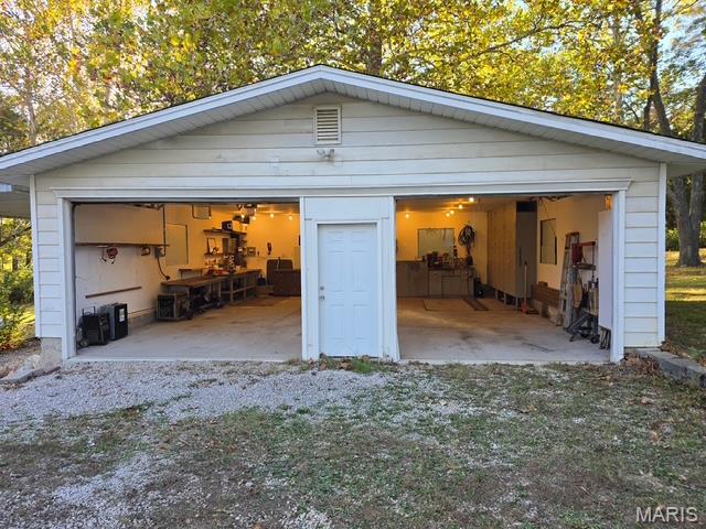 Foley, Missouri 63347, United States, 3 Bedrooms Bedrooms, ,3 BathroomsBathrooms,Residential,Active,231000