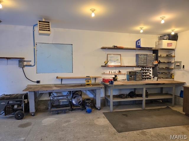 Foley, Missouri 63347, United States, 3 Bedrooms Bedrooms, ,3 BathroomsBathrooms,Residential,Active,231000