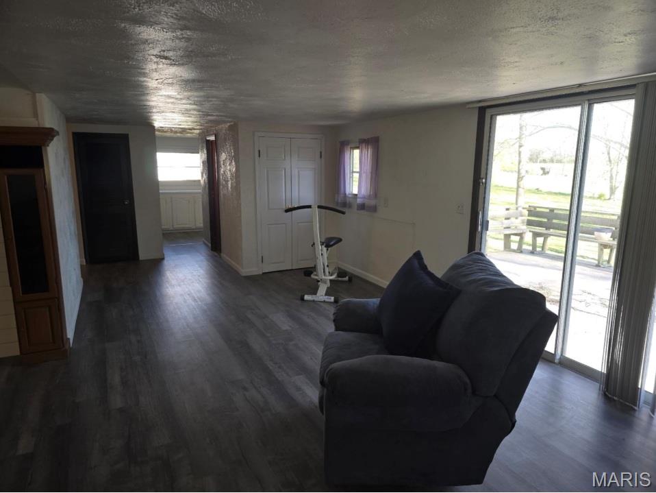 Foley, Missouri 63347, United States, 3 Bedrooms Bedrooms, ,3 BathroomsBathrooms,Residential,Active,231000