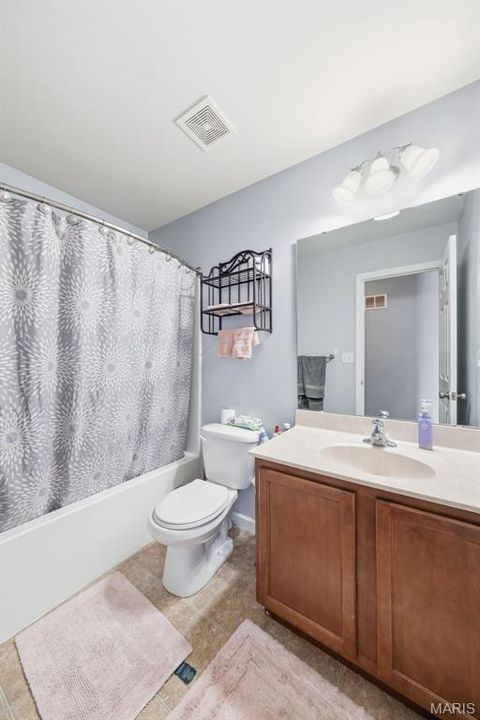 Tiny photo for 56 Swaying Pine Lane, Winfield, MO 63389 (MLS # 26011154)