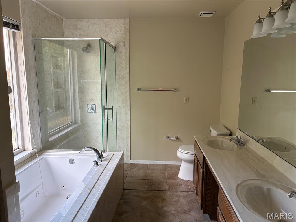 2433 Lavin Court