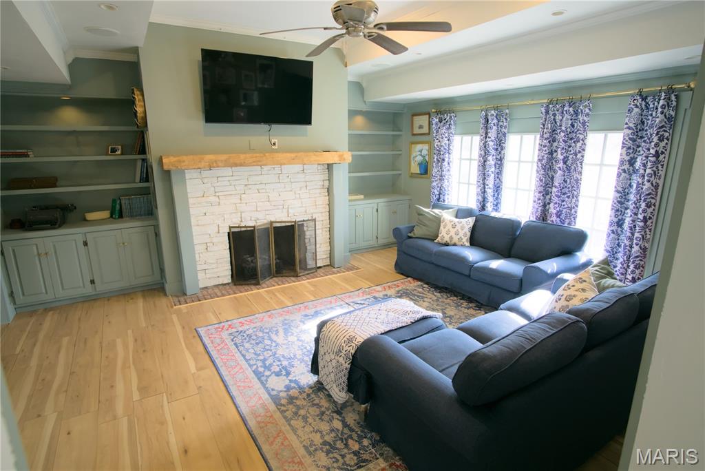 Country Club Place - Residential