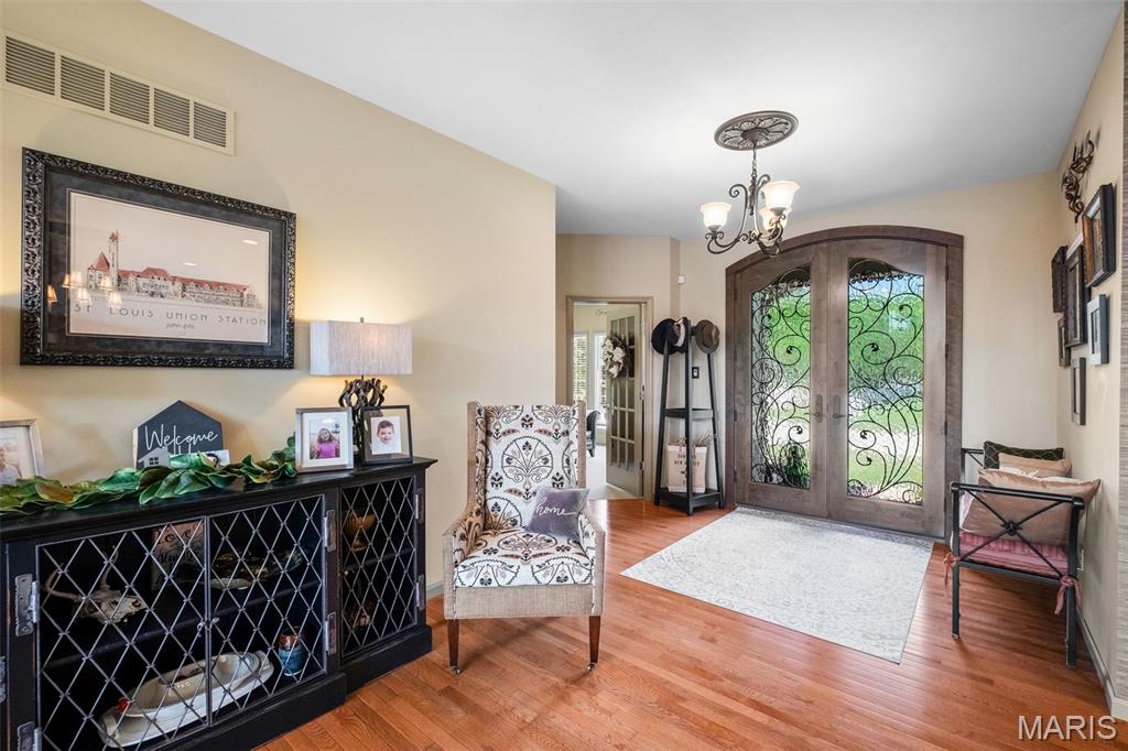 9803 Grandview Lake Court