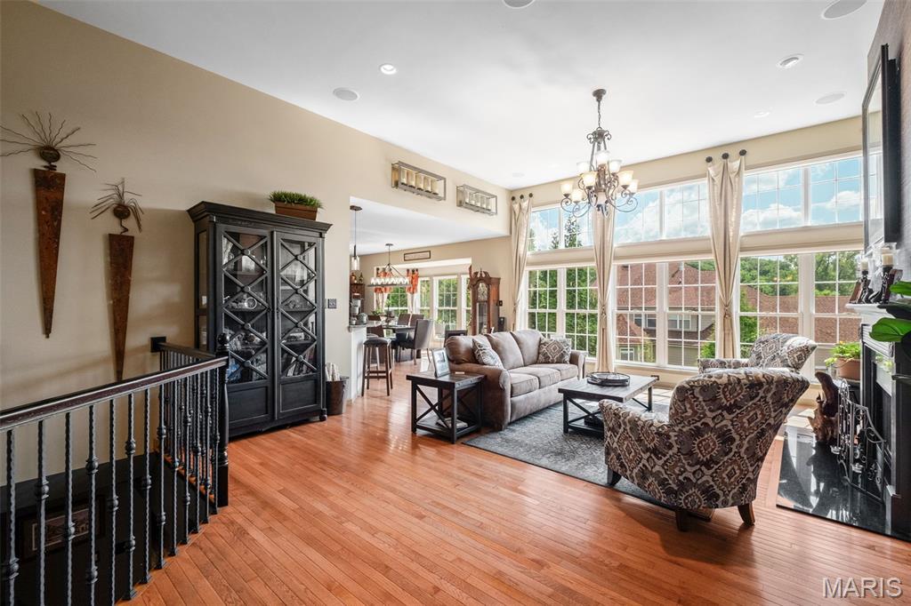 9803 Grandview Lake Court