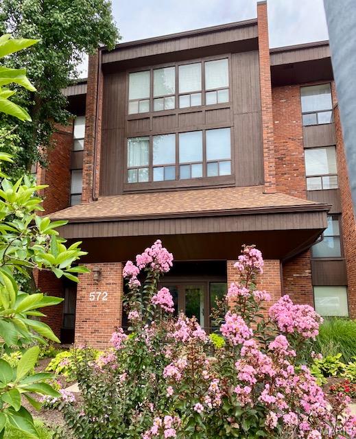 572 Coeur De Royale Drive 301