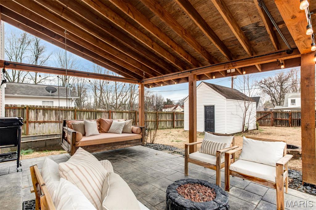 Burgess 4th Add - Residential