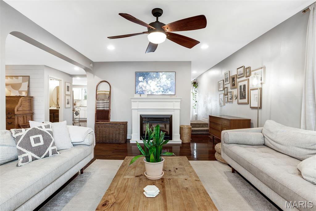 Burgess 4th Add - Residential