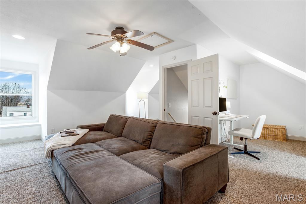 Burgess 4th Add - Residential