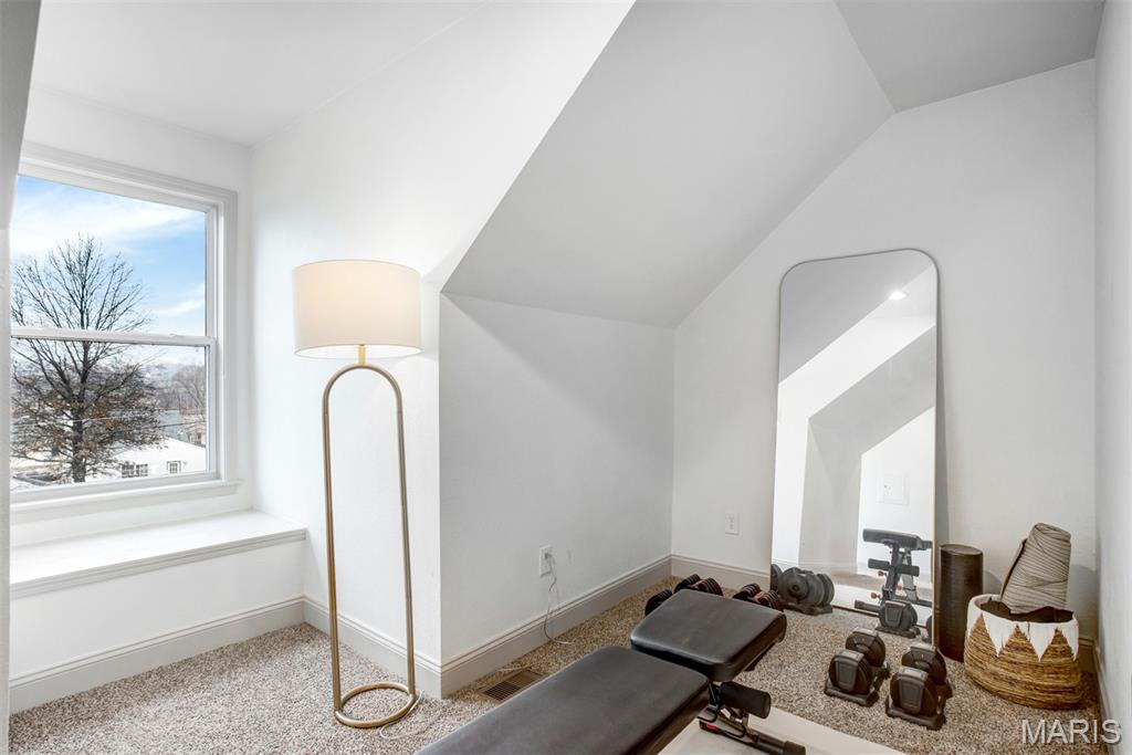 Burgess 4th Add - Residential