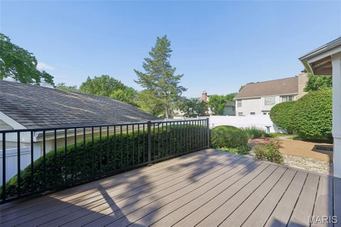 Tiny photo for 15826 Harris Ridge Court #15826, Chesterfield, MO 63017 (MLS # 26065545)