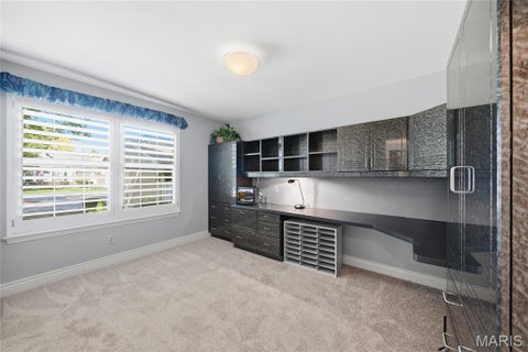 Tiny photo for 15826 Harris Ridge Court #15826, Chesterfield, MO 63017 (MLS # 26065545)