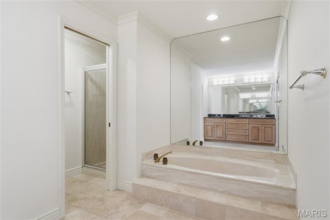 Tiny photo for 15826 Harris Ridge Court #15826, Chesterfield, MO 63017 (MLS # 26065545)