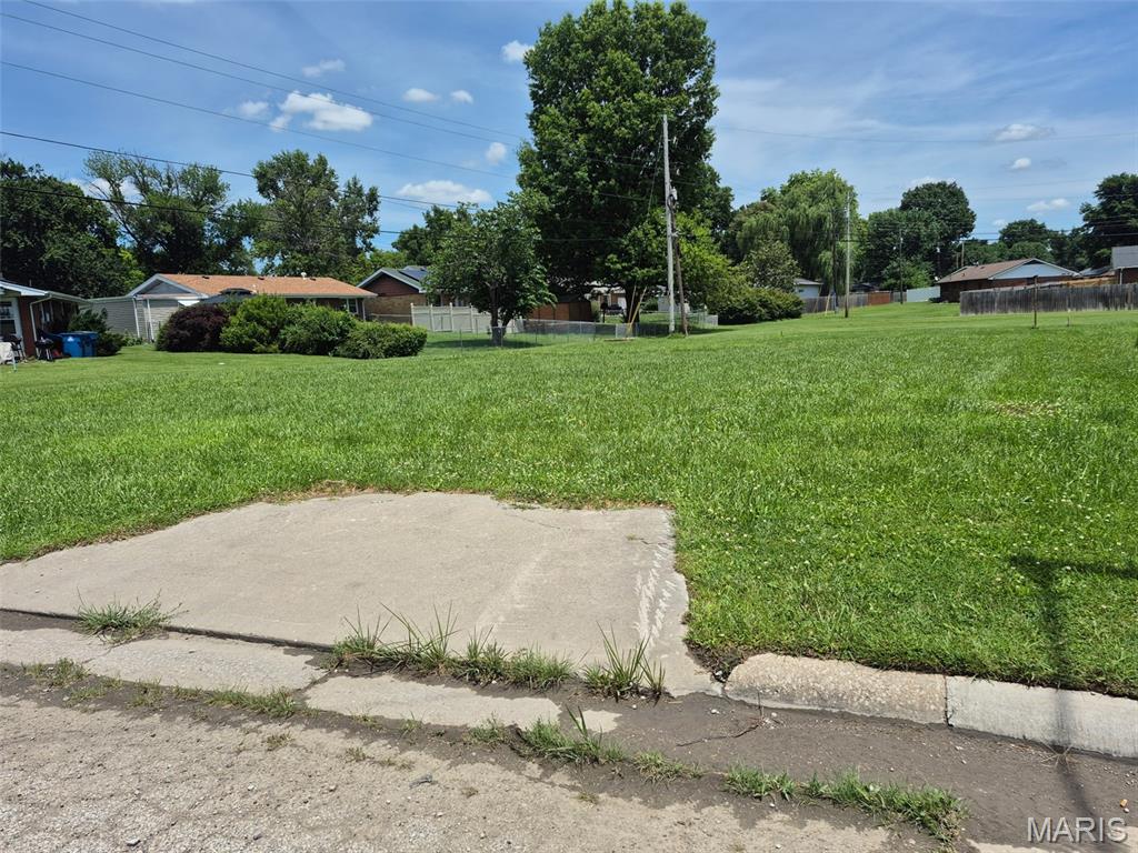 Photo 1 of 3 — 3320 Terrace Lane, Granite City, IL 62040