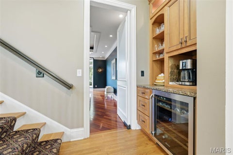 Tiny photo for 10600 Country View Drive, Creve Coeur, MO 63141 (MLS # 26059021)