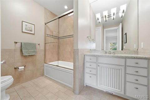 Tiny photo for 10600 Country View Drive, Creve Coeur, MO 63141 (MLS # 26059021)