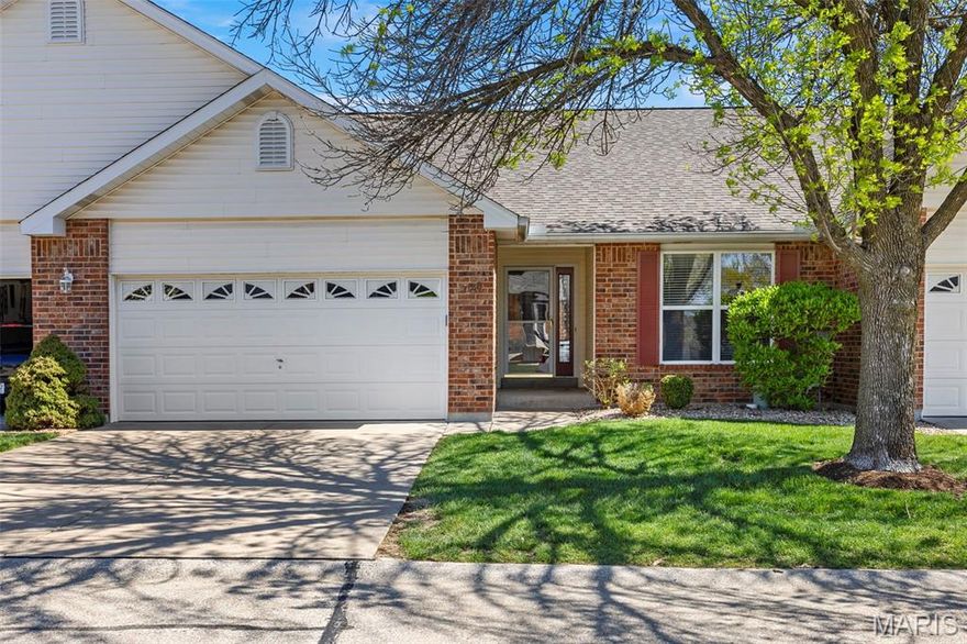 Discover this exceptionally cared-for villa, ready for you to call home. Offering 1,405 square feet of living space, this inviting home includes 3 generously sized bedrooms, 3 full bathrooms, and a finished basement featuring a third bedroom, a full bath, a roomy recreation area, and plenty of storage—ideal for hosting visitors, family events, or simply enjoying extra room. Situated in the sought-after Country Bluff Villas community, you’ll benefit from easy, low-maintenance living near entertainment venues, shopping centers, restaurants, and more. The main floor boasts an open layout with a sunlit living and dining area, skylights, comfortable bedrooms and a galley-style kitchen complete with a bay window dining nook, The high, vaulted ceiling is a standout feature that adds a sense of spaciousness. The finished basement provides flexible space and greatly expands your living options. Additional features include a two-car garage, plus hassle-free upkeep with lawn service and snow removal included. Perfect for residents of any age, this residence combines comfort and elegance within a sophisticated neighborhood. The monthly HOA fee is an affordable $290.