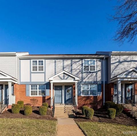 1406 Peacock Lane Brentwood MO 63144