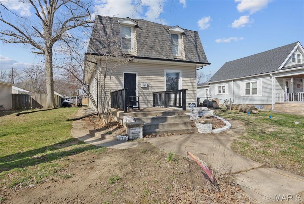 Photo of 407 Jefferson Avenue, Crystal City, MO 63019 (MLS # 26013613)