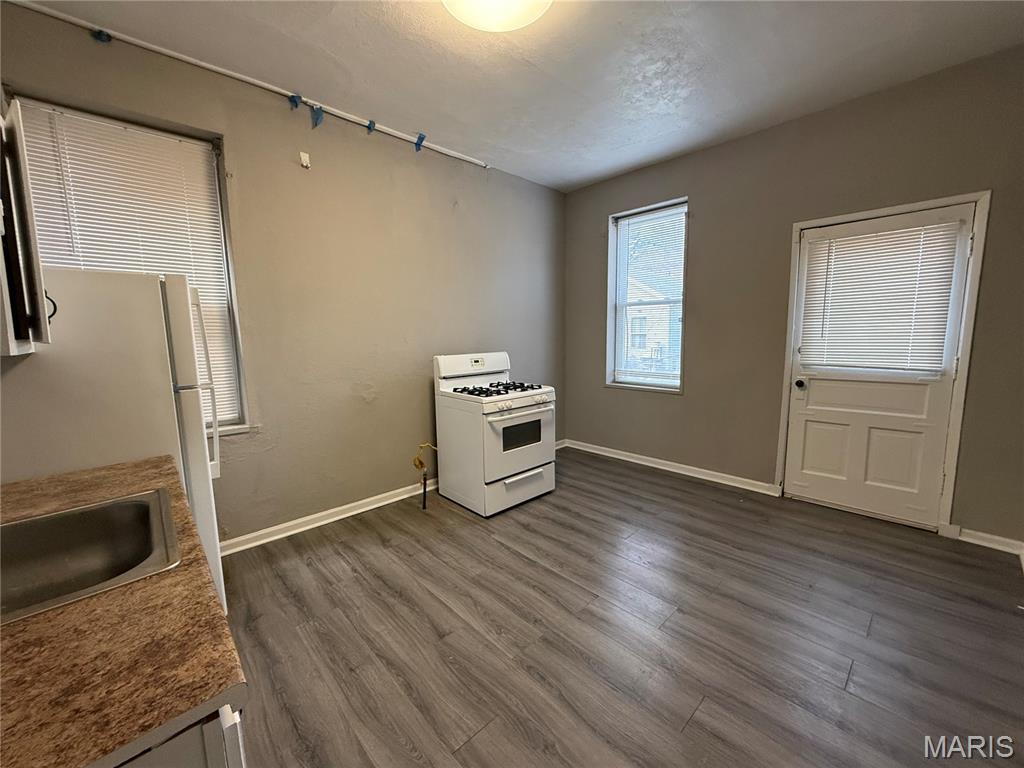 St Louis Add - Residential Income