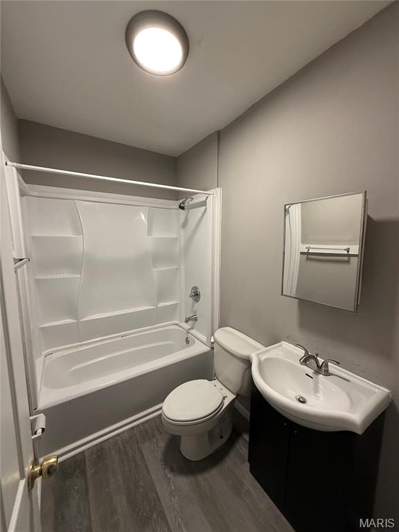 St Louis Add - Residential Income