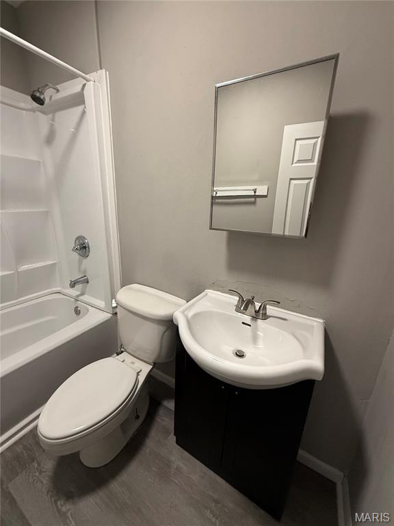 St Louis Add - Residential Income