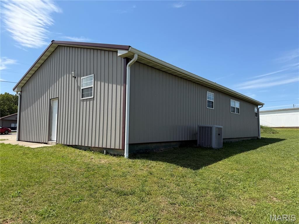 Photo of 4345 Highway PP, Poplar Bluff, MO 63901 (MLS # 26026840)