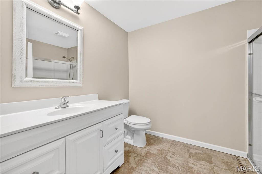 St Charles, Missouri 63303, United States, 2 Bedrooms Bedrooms, ,2 BathroomsBathrooms,Residential,Pending,205900