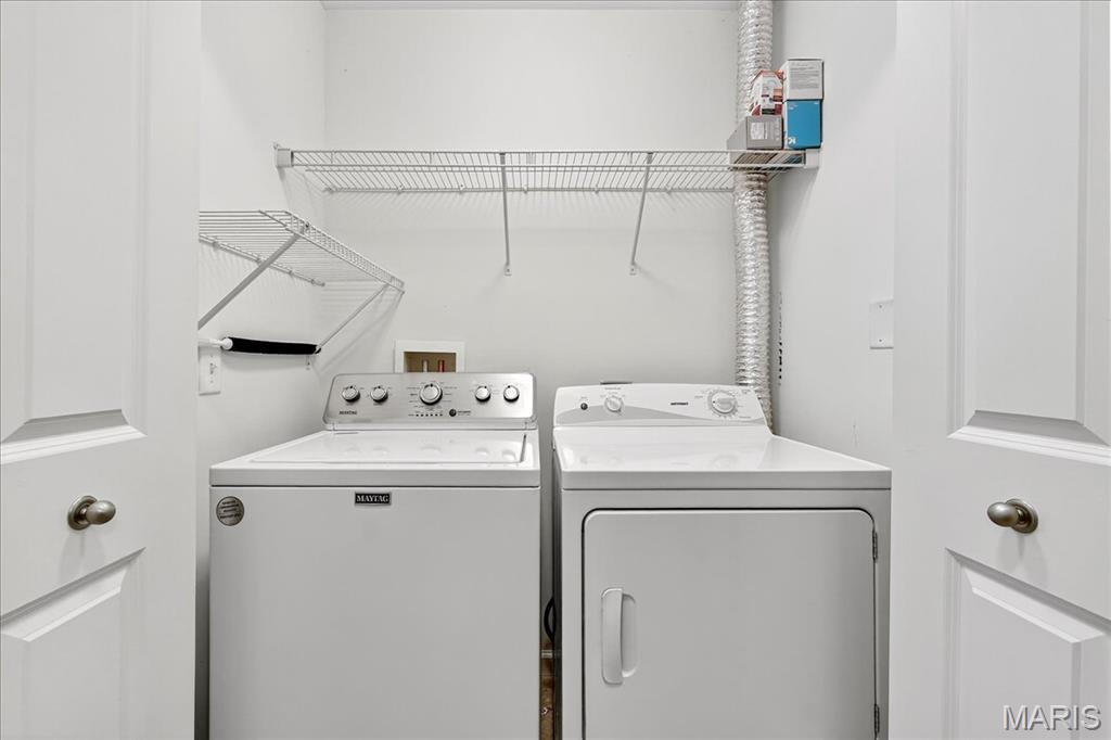 St Charles, Missouri 63303, United States, 2 Bedrooms Bedrooms, ,2 BathroomsBathrooms,Residential,Pending,205900