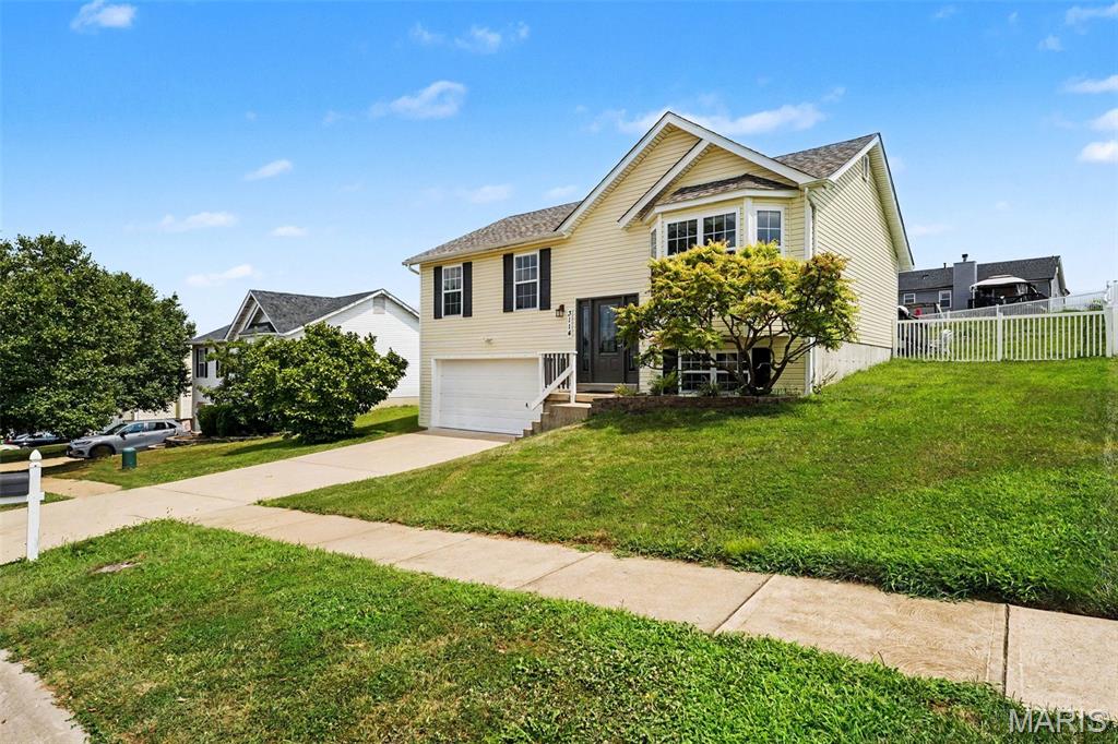 3114 Valley Oaks Drive