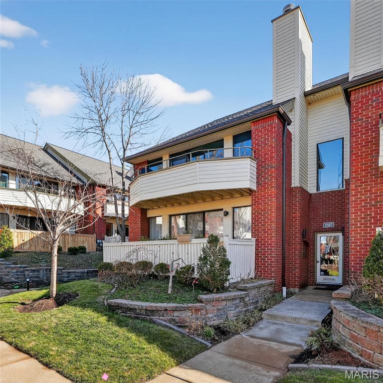 Waterford Square Condos - Residential