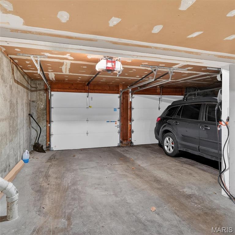Waterford Square Condos - Residential