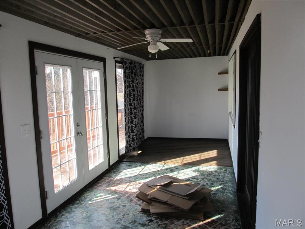 Warrenton, Missouri 63383, United States, 5 Bedrooms Bedrooms, ,3 BathroomsBathrooms,Residential,Pending,7130