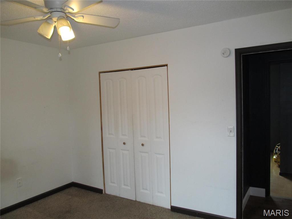 Warrenton, Missouri 63383, United States, 5 Bedrooms Bedrooms, ,3 BathroomsBathrooms,Residential,Pending,7130