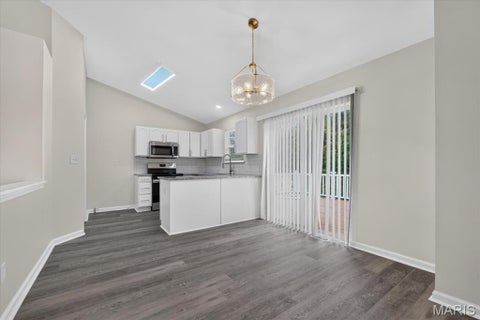 Tiny photo for 123 Glen Meadows Drive, Troy, MO 63379 (MLS # 26066942)