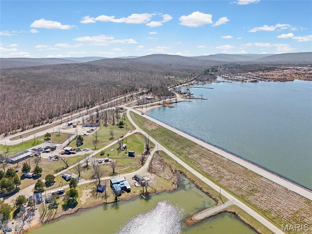 Lake Hanna - Residential