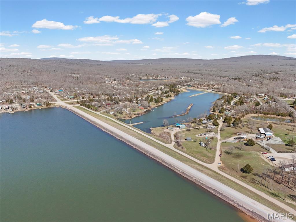 Lake Hanna - Residential