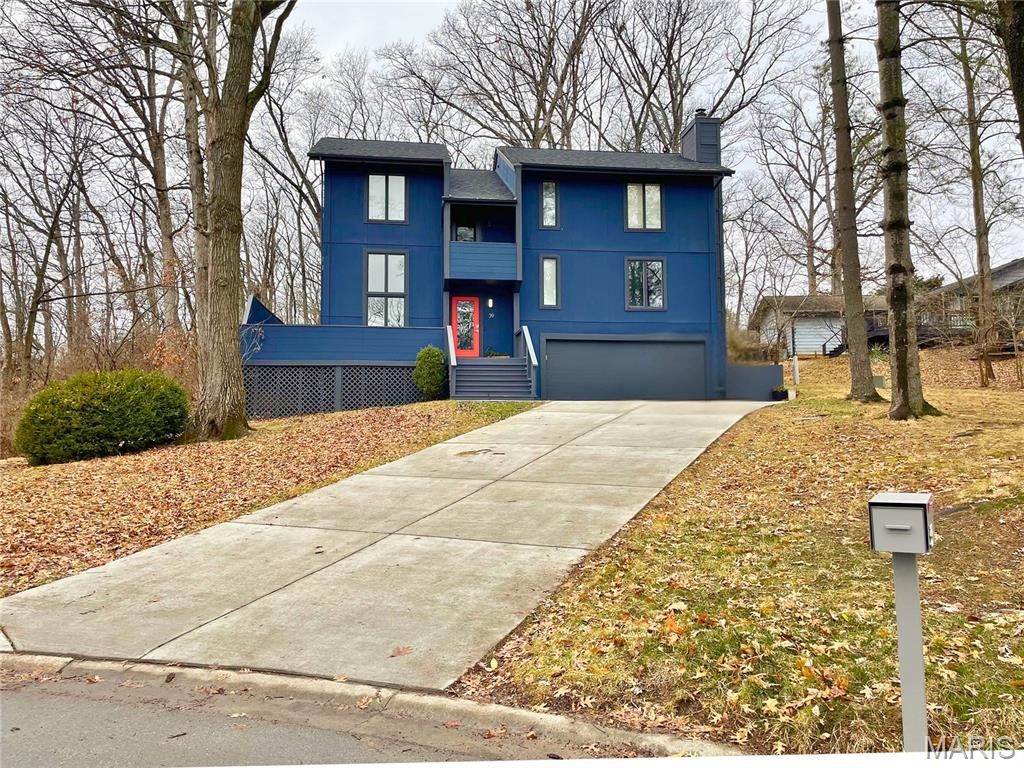 Photo of 39 Metz Court, Lake Saint Louis, MO 63367 (MLS # 26019641)