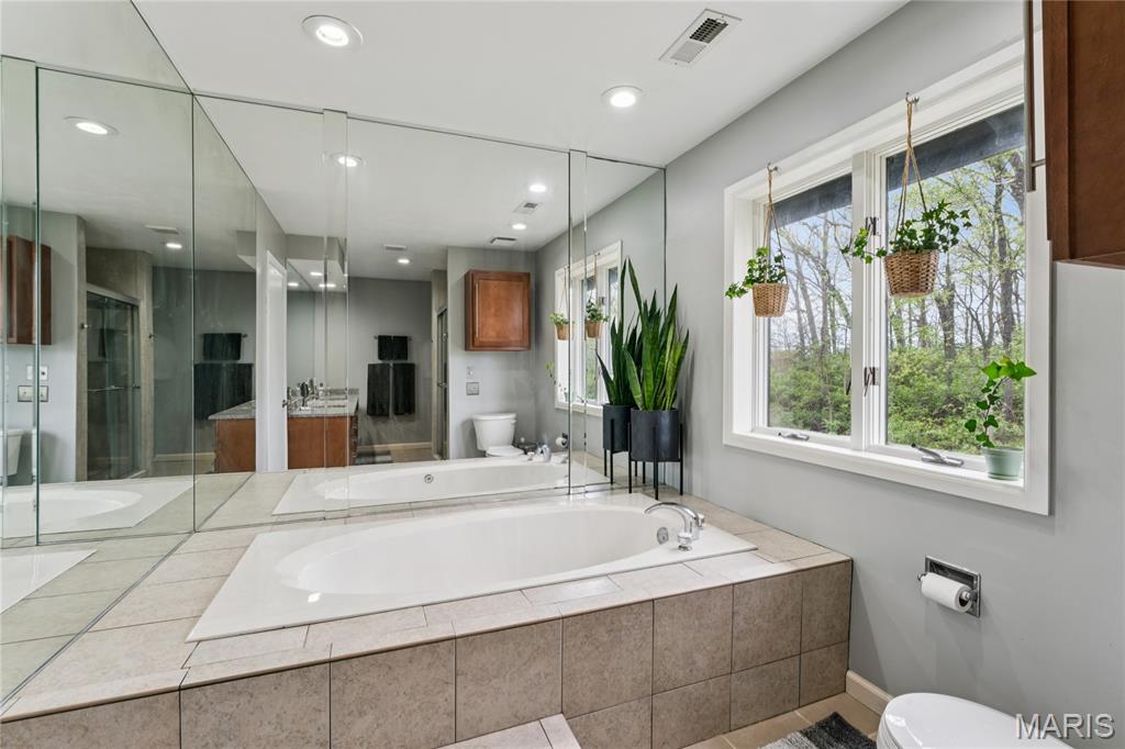 Lsl Woods #121 - Residential