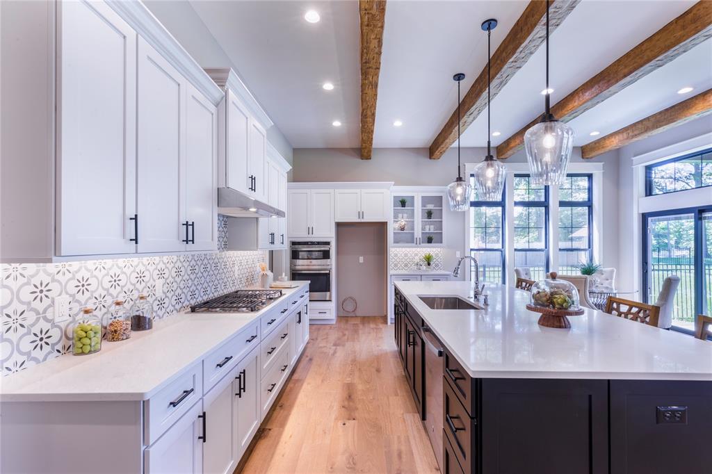 Manhattan Heights - Residential