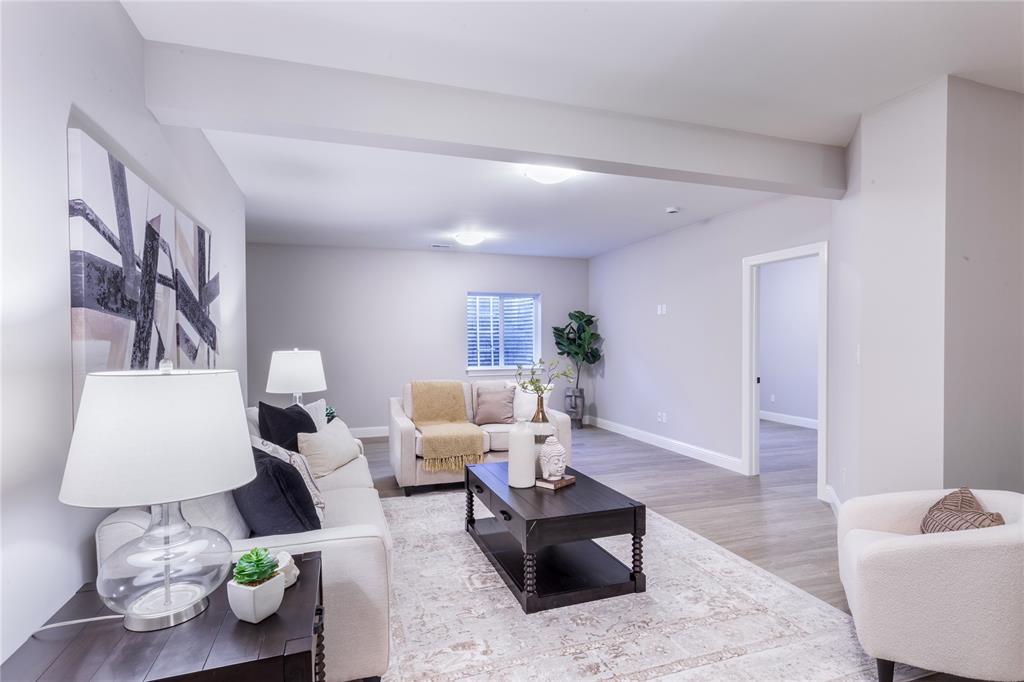 Manhattan Heights - Residential