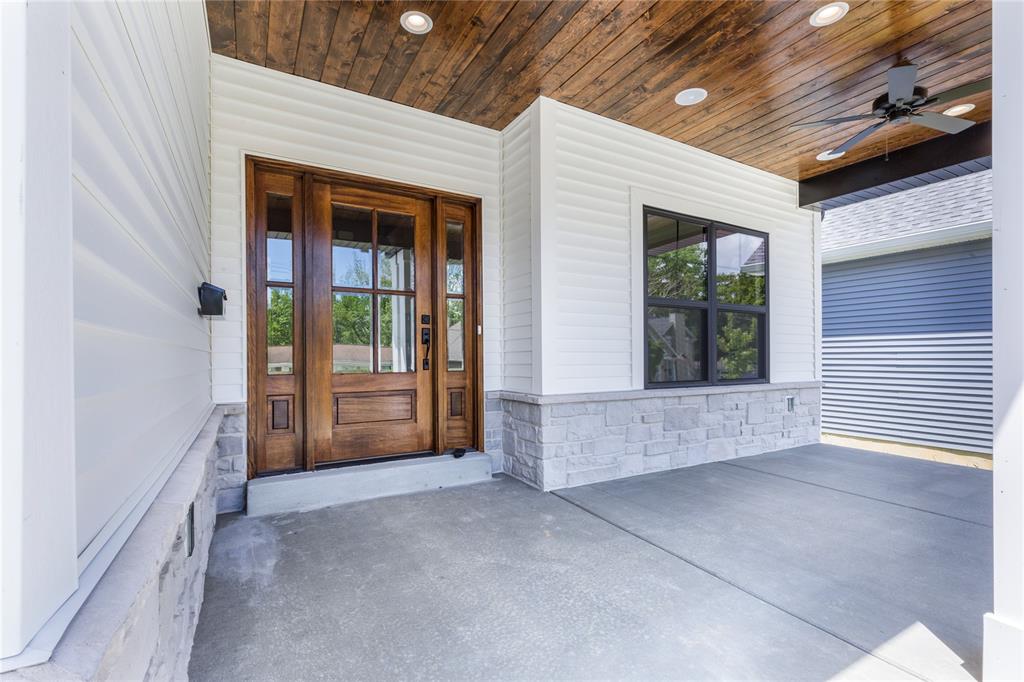 Manhattan Heights - Residential