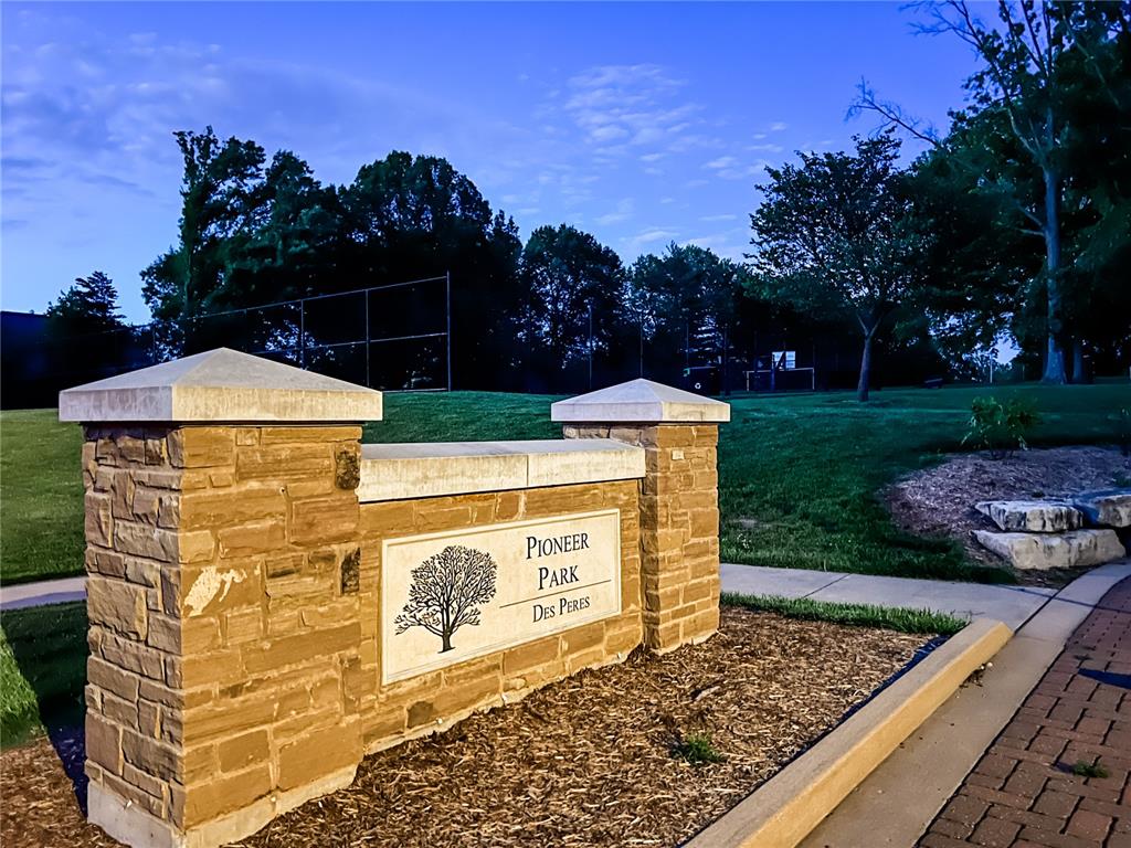 Manhattan Heights - Residential